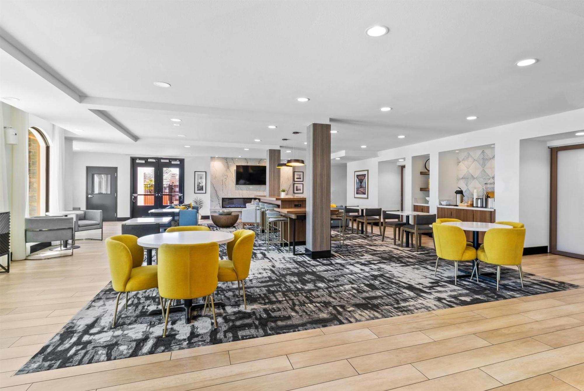 La Quinta Inn & Suites By Wyndham Santa Cruz Eksteriør billede