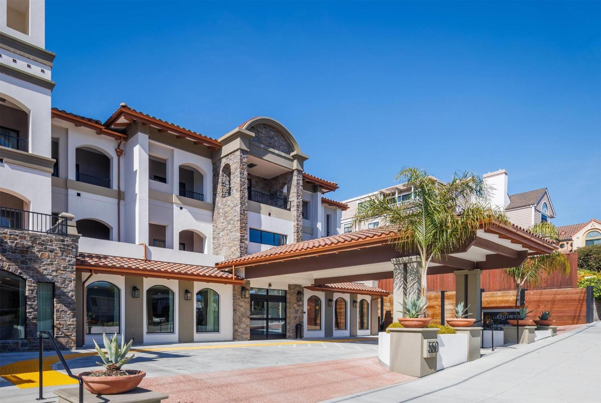 La Quinta Inn & Suites By Wyndham Santa Cruz Eksteriør billede