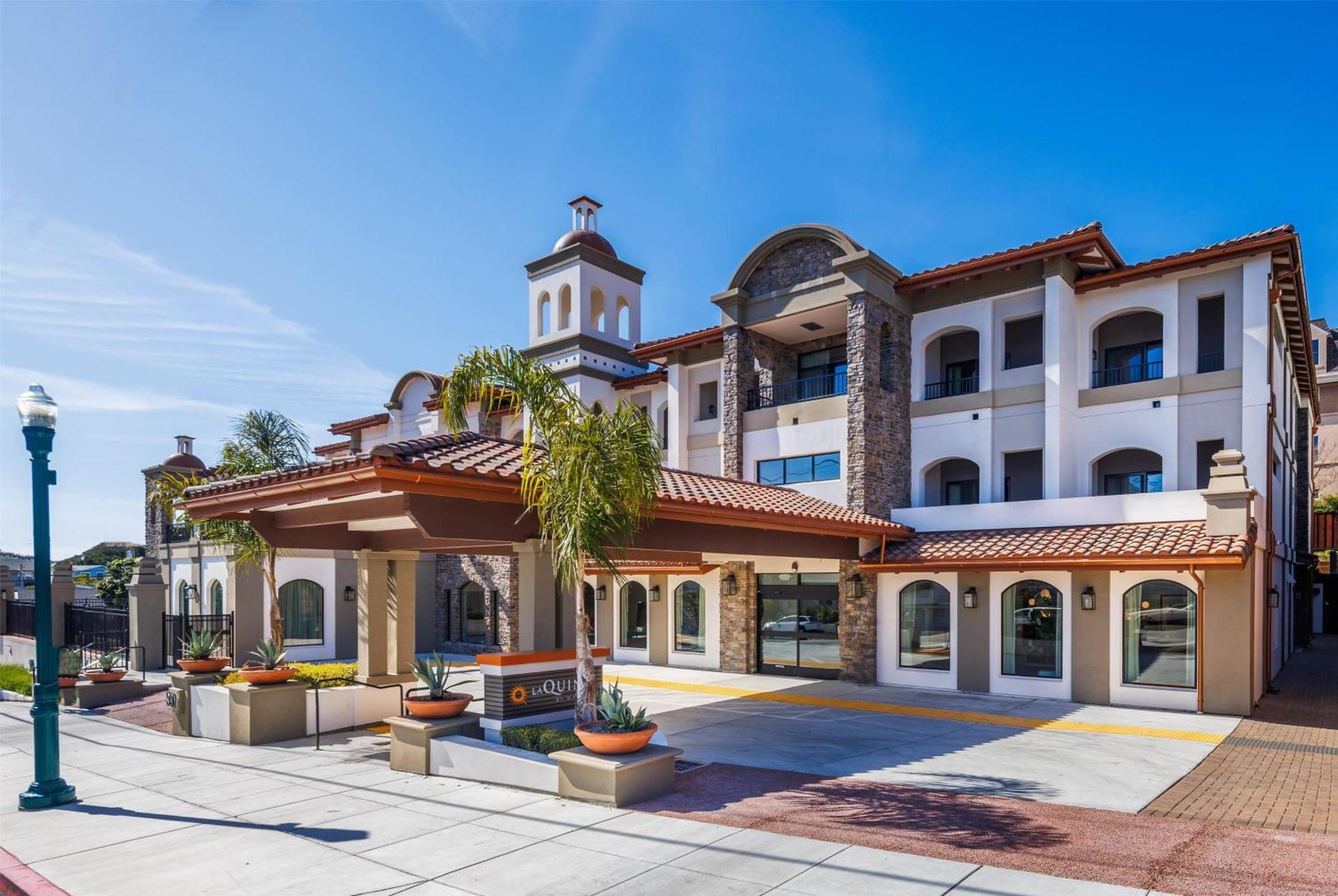 La Quinta Inn & Suites By Wyndham Santa Cruz Eksteriør billede